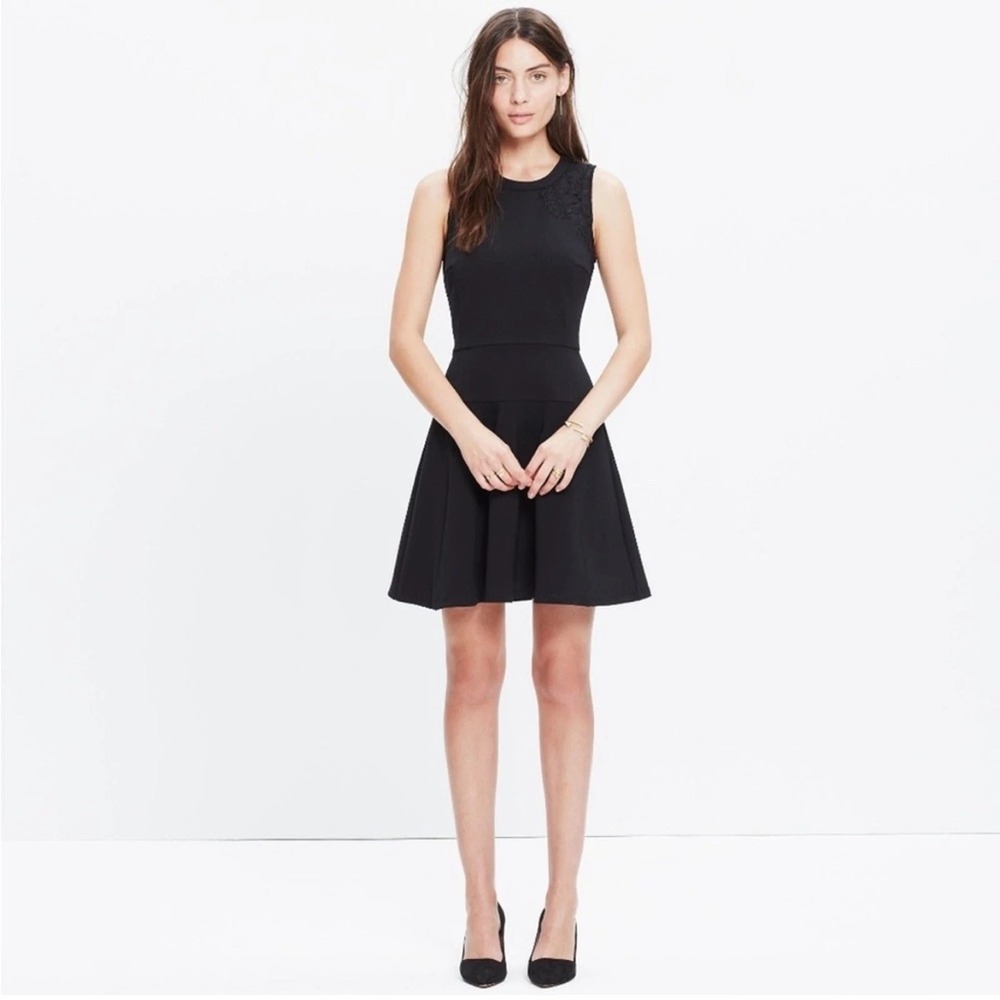 Madewell The Anywhere Dress Size 4 Black Fit & Flare Paneled Neoprene Lined